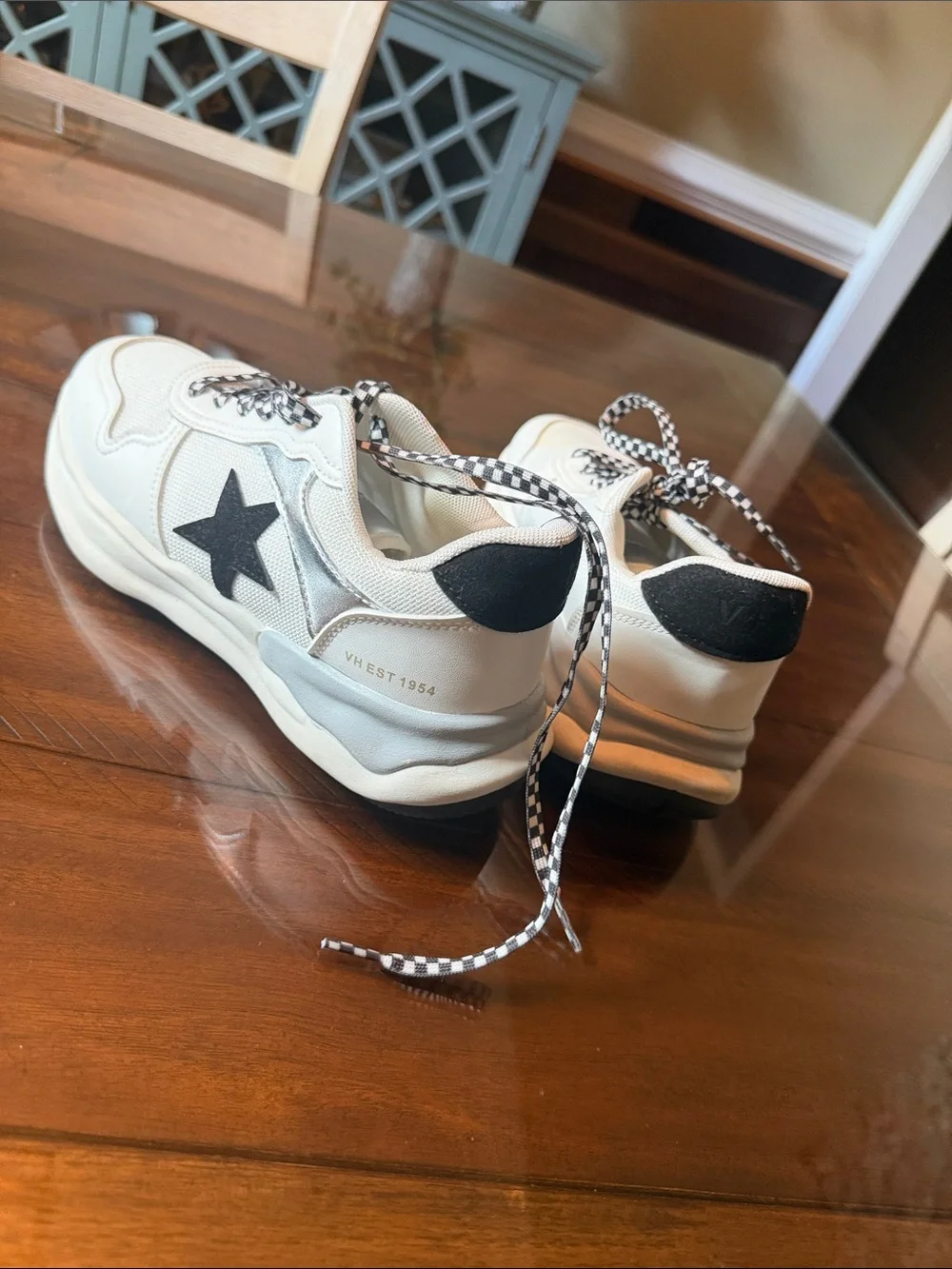 Vintage Havana White Sneakers with Black Star